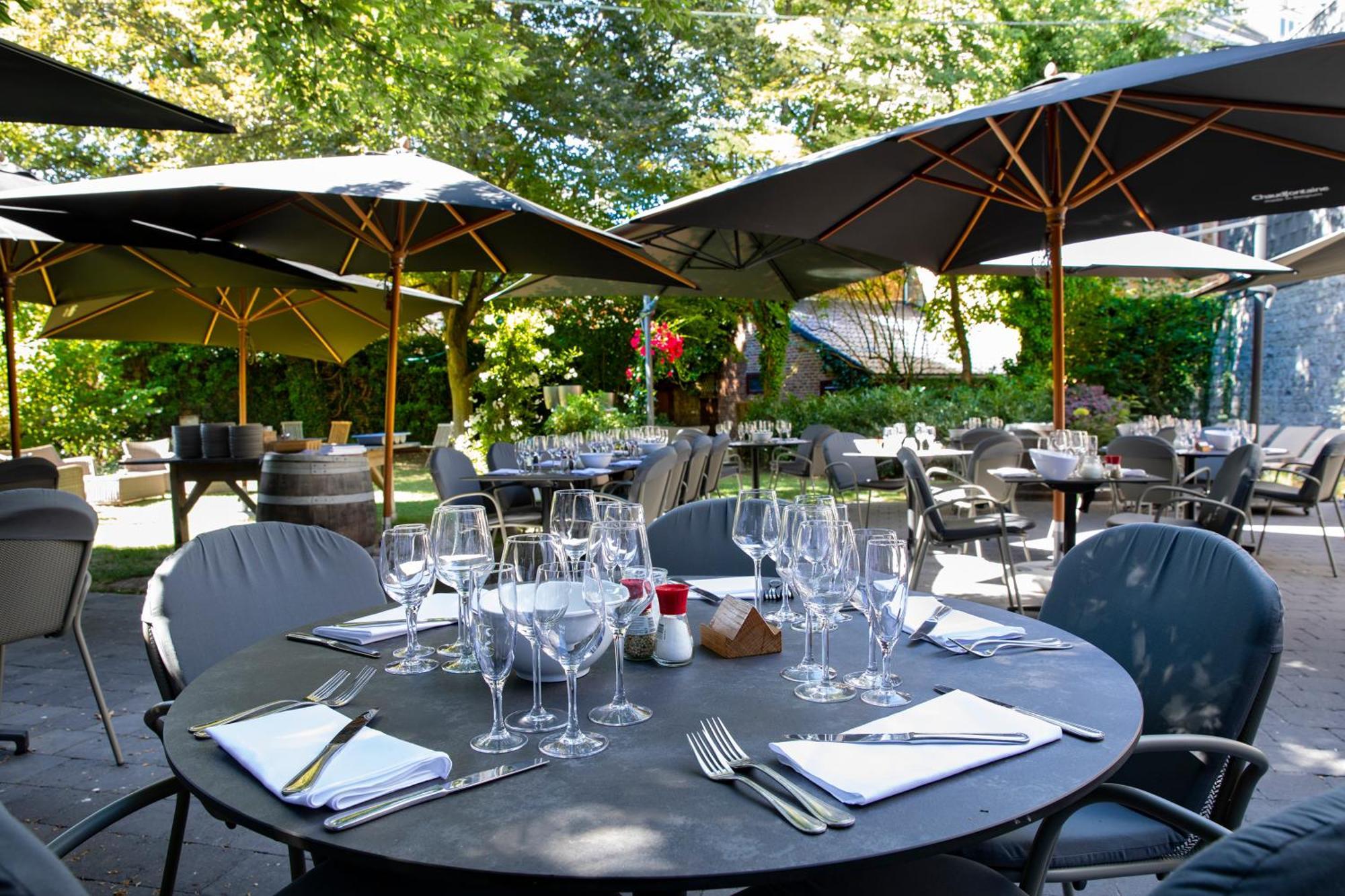 Hotel Quartier Latin Marche-en-Famenne Exterior photo