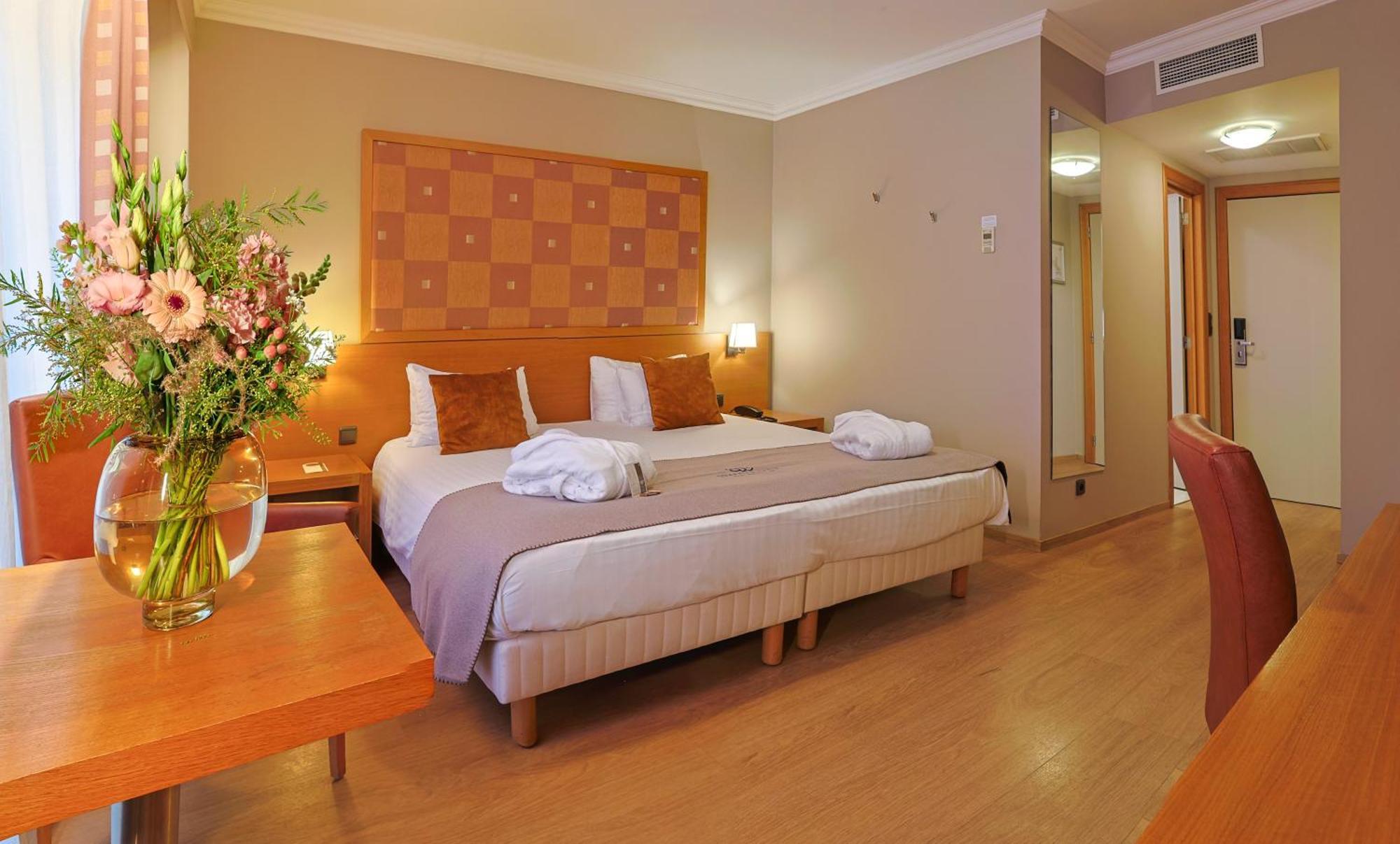 Hotel Quartier Latin Marche-en-Famenne Exterior photo